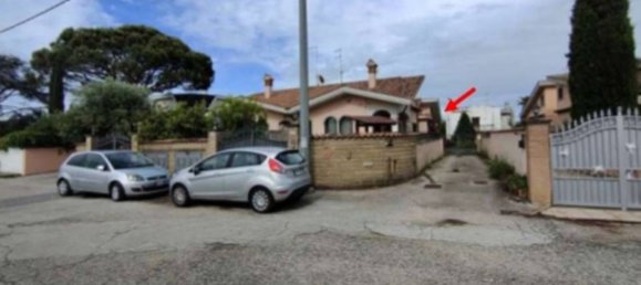 5 rooms House in Ardea, Italy No. 12446 11