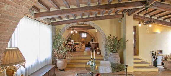 6 bedrooms House in Sarteano, Italy No. 179443 10