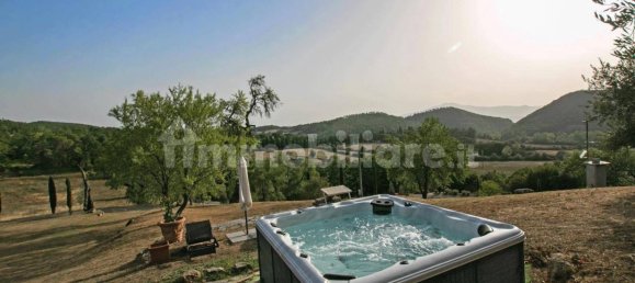 6 bedrooms House in Sarteano, Italy No. 179443 3