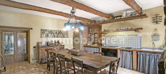 6 bedrooms House in Sarteano, Italy No. 179443 5