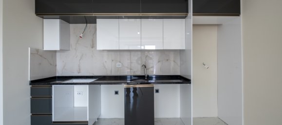 Studio à Gazipasa, Turkey No. 40565 11