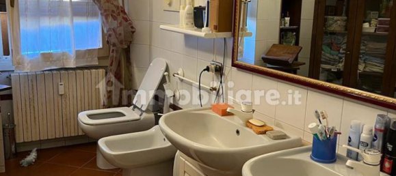 4 bedrooms Apartment in Piacenza, Italy No. 221263 16