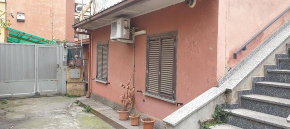 3 Schlafzimmer Wohnung in Cologno Monzese, Italy, Nr. 282587 3