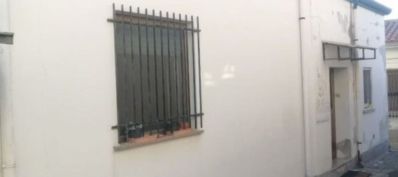 2 bedrooms House in Fossacesia, Italy No. 361695 2