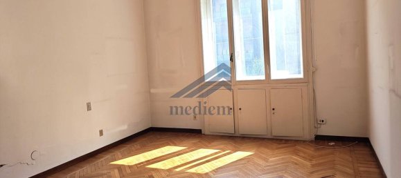 3 bedrooms Apartment in Milan, Italy No. 352236 7