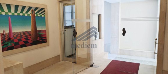 3 bedrooms Apartment in Milan, Italy No. 352236 26