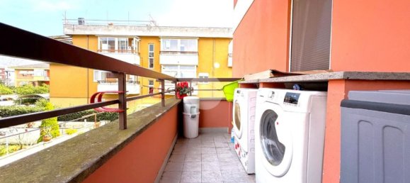 3-salle Appartement à Anzio, Italy No. 73941 18