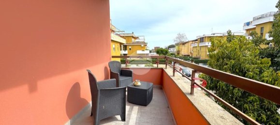 3-salle Appartement à Anzio, Italy No. 73941 20