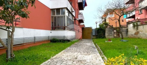 3-salle Appartement à Anzio, Italy No. 73941 25