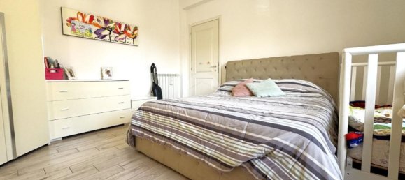 3-salle Appartement à Anzio, Italy No. 73941 22