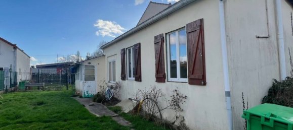 432m² Land in Athis-Mons, France No. 165262 4