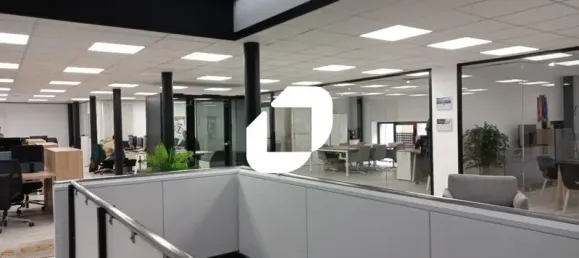 Bureau à Lille, France 853m² No. 290136 3