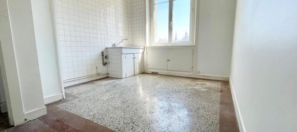 2 bedrooms Apartment in Reims, France No. 266182 8