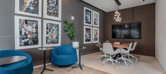 1 Schlafzimmer Gewerbliche Immobilien in Miami, USA, Nr. 615672 13
