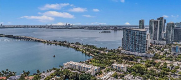 1 Schlafzimmer Gewerbliche Immobilien in Miami, USA, Nr. 615672 19