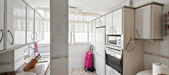 4 bedrooms Apartment in Malaga, Spain No. 137285 16