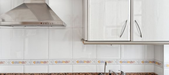 4 bedrooms Apartment in Malaga, Spain No. 137285 18