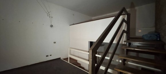 Studio in Ferrara, Italy No. 308093 6