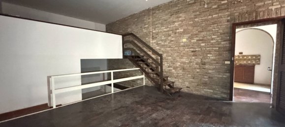 Studio in Ferrara, Italy No. 308093 2