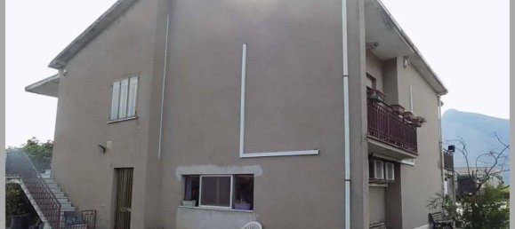 6 bedrooms Villa in Venafro, Italy No. 299897 12