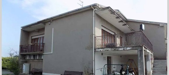 6 bedrooms Villa in Venafro, Italy No. 299897 17