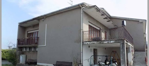 6 bedrooms Villa in Venafro, Italy No. 299897 13