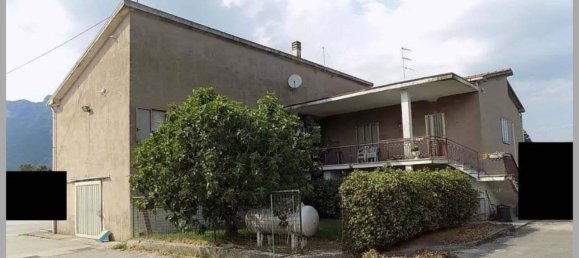 6 bedrooms Villa in Venafro, Italy No. 299897 16