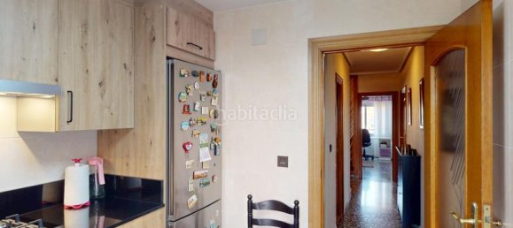 3 bedrooms Apartment in Valencia, Spain No. 168478 7