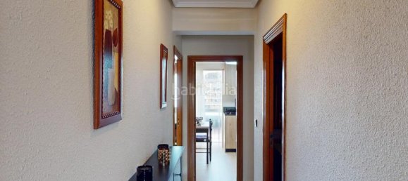 3 bedrooms Apartment in Valencia, Spain No. 168478 5
