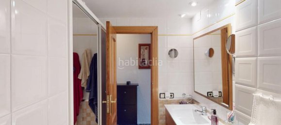 3 bedrooms Apartment in Valencia, Spain No. 168478 18