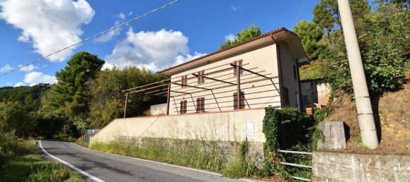 4غرفة فيلا في Seravezza, Italy رقم 143412 5