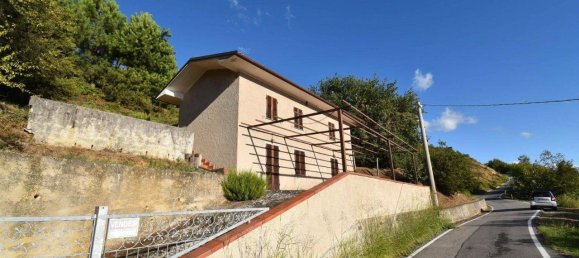 4غرفة فيلا في Seravezza, Italy رقم 143412 7