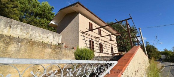 4غرفة فيلا في Seravezza, Italy رقم 143412 8