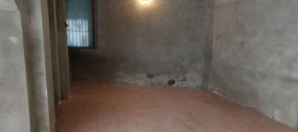 25m² Commercial property in Turin, Italy No. 379705 11