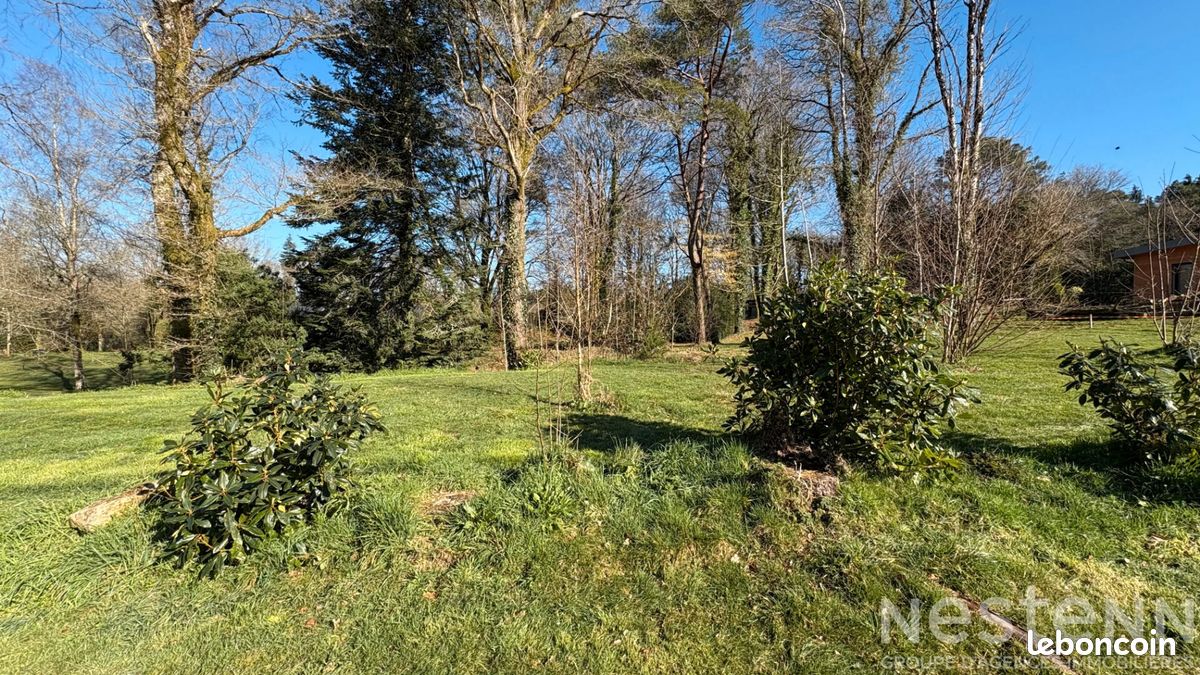 Terreno en Pluvigner, France 850 m² No. 201031