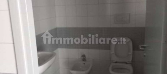 2-salle Bureau à Genoa, Italy No. 62188 6