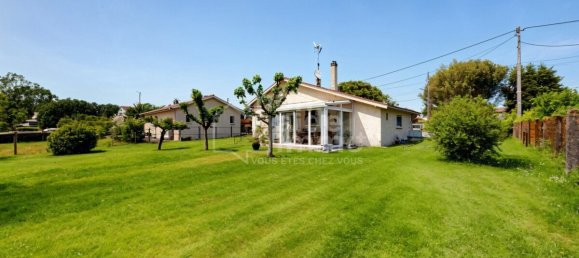 2 bedrooms House in Grignols, France No. 317782 3