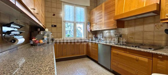 4 bedrooms Villa in Gallarate, Italy No. 144372 18