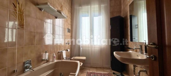 4 bedrooms Villa in Gallarate, Italy No. 144372 14