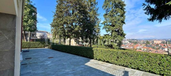 4 bedrooms Villa in Gallarate, Italy No. 144372 37