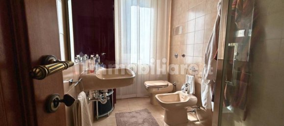 4 bedrooms Villa in Gallarate, Italy No. 144372 13