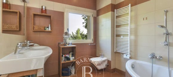 Дом с 6 спальнями в Иньи, Франция № 180741 22