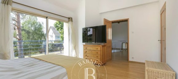 Дом с 6 спальнями в Иньи, Франция № 180741 23