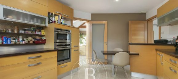 Дом с 6 спальнями в Иньи, Франция № 180741 14