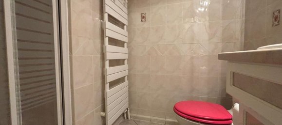 3 bedrooms House in Saint-Germain-les-Corbeil, France No. 333423 9