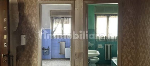 2 bedrooms Apartment in Brescia, Italy No. 271438 4