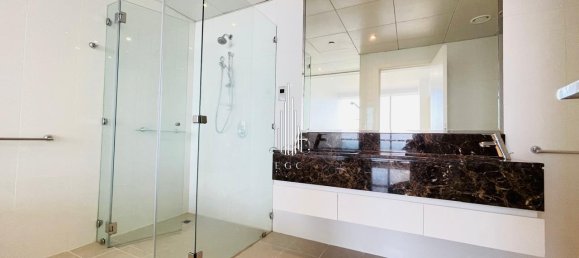 Apartamento de 2 dormitorios en Corniche Road, UAE No. 95586 22