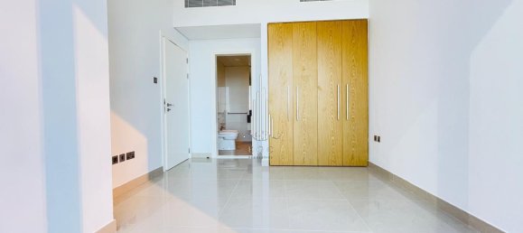 Apartamento de 2 dormitorios en Corniche Road, UAE No. 95586 12