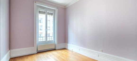 2 bedrooms Apartment in Lyon, France No. 287516 6