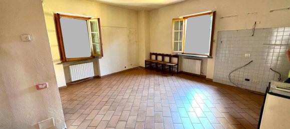 4 bedrooms House in Montelupo Fiorentino, Italy No. 335450 18